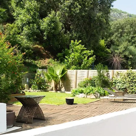 Arrabida Sea & Mountain Retreat By Lisbeyond Апартаменты Портинью-да-Аррабида