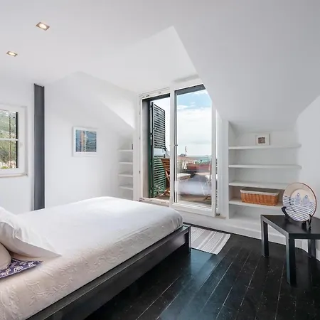 Διαμέρισμα Arrabida Sea & Mountain Retreat By Lisbeyond Portinho da Arrabida